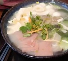 Original Tofu and Beef Hot Pot Rice Noodles