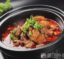 Beef Shank Stew in Large Pot
