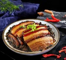 Preserved Mustard Greens with Pork Belly
