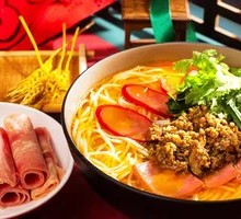 Fresh Tender Beef Fried Sauce Rice Noodles