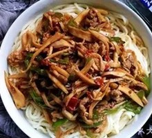 Mushroom and Meat Noodles