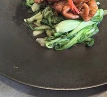 Shanghai-style Pig Intestine with Seasonal Vegetables