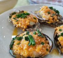 Garlic Steamed Oysters