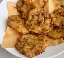 Traditional Wild Vegetable Shrimp Pancake