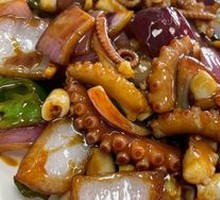 Stir-fried Octopus in Sauce