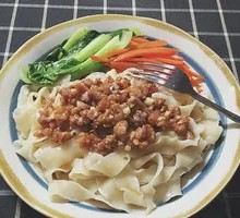 Special Spicy Sauce Knife-Pressed Noodles