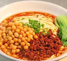 Spicy Broad Noodles with Pea Paste