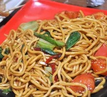 Sausage Stir-Fried Noodles