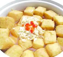 Oil Tofu and Rice Crackers Soup