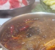 呷哺香辣牛油锅底