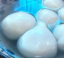 Sesame Glutinous Rice Balls