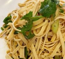 Cold-Mixed Tofu Noodles