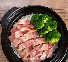 Cured Meat Double Delight Clay Pot Rice