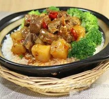 Beef and Potato Clay Pot Rice