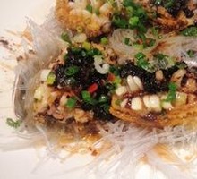 Steamed Large Abalone with Garlic Noodles
