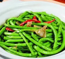 Long Dry Bean Stir-Fried with Pork