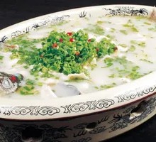 Crucian Carp and Tofu Soup