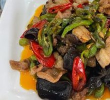 Stir-Fried Pork with Green Peppers
