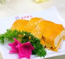 Three-Yellow Chicken