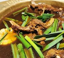 Sauce-flavored Lamb Ribs