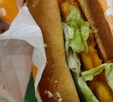 Fruitwood-Flavored Chicken Burger