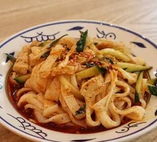 Handmade Gluten Noodles and Cold Vermicelli