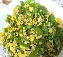 青椒炒蛋饭