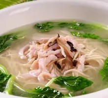 Polar Wing Greens and Pork Stir-fry Soup