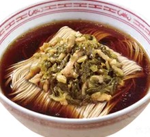 Braised Pork with Pickled Vegetable Noodles