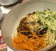 Old-Style Northwest Meat Sauce Noodles