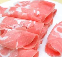 Fatty Lamb and Enoki Mushroom Rice Noodles