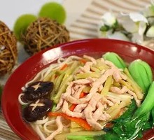Vegetable and Pork Noodles