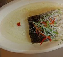 Steamed Grass Carp Fillets