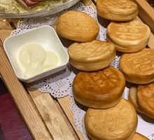 Western-style Pie Roast Meat