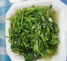 Garlic Stir-Fried Water Spinach