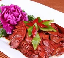 Sauce-Braised Pork Kidney