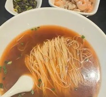 Stir-Fried Shrimp and Pork Noodles