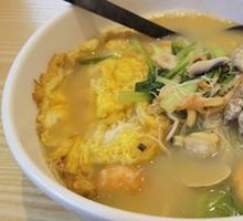 Seafood Ginger Soup Noodles