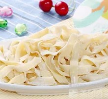 Vegetarian Chicken Knife-Sliced Noodles