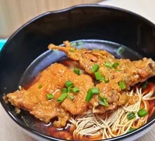 Braised Pork Chop Noodles