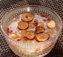 Red Date and Tremella Soup