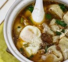 Fresh Meat and Shepherd's Purse Dumplings in Clay Pot