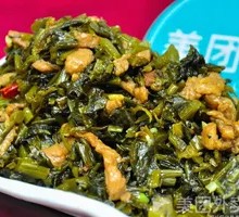 Pickled Cabbage and Pork Noodles