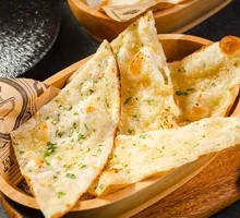 Garlic Roasted Flatbread