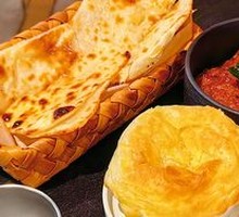 Crispy Pastry Creamy Mushroom Soup