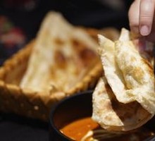 Classic Creamy Chicken Curry