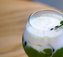 Camellia Peach Rhythm