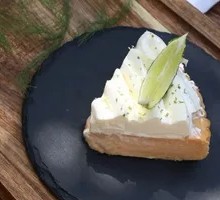 Black Sugar Soft-Hearted Basque Cake