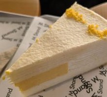 Salted Egg Yolk Layer Cake