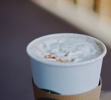 Matcha Pomegranate Latte